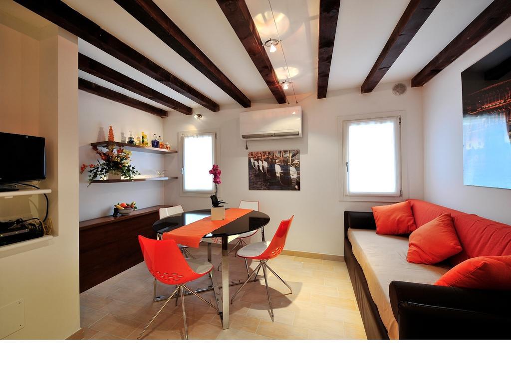 Palace La Vida Apartments By Wonderful Italy البندقية الغرفة الصورة