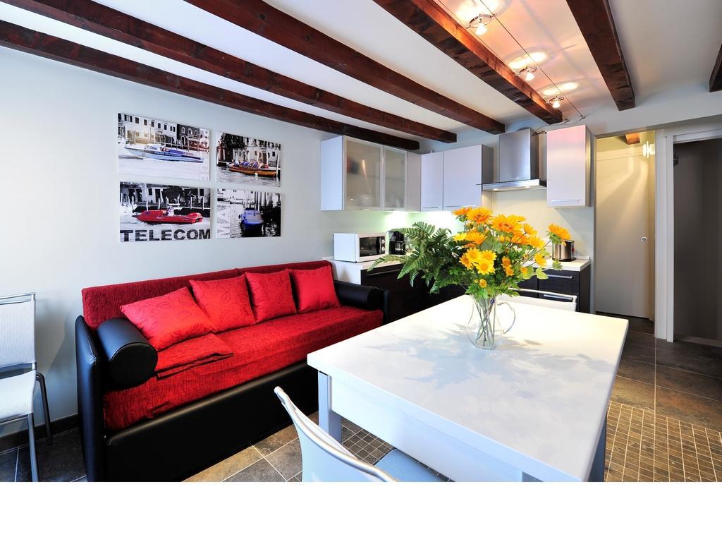Palace La Vida Apartments By Wonderful Italy البندقية الغرفة الصورة